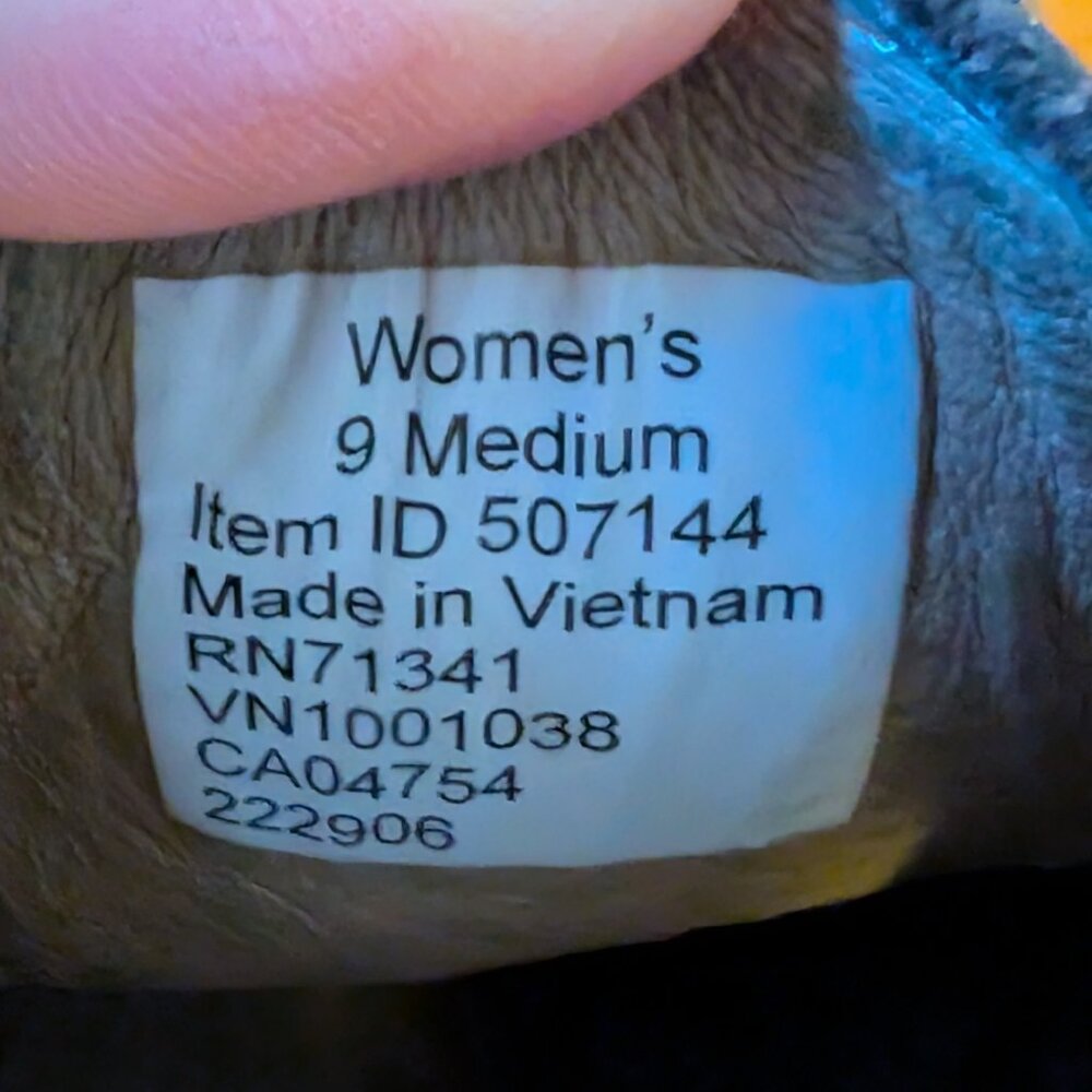 Women's LL Bean Boots, Brown, Size 9 - Picture 3 of 5